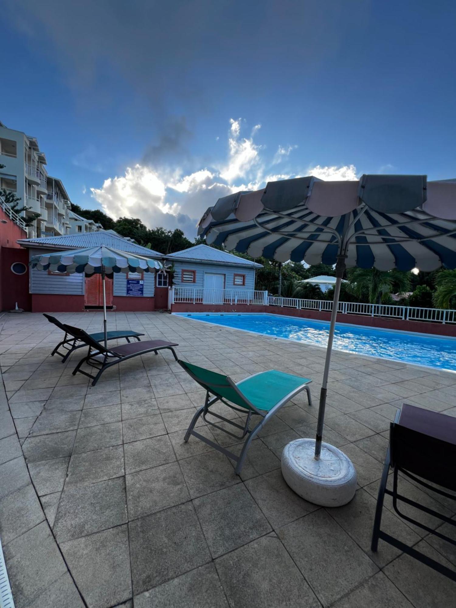 Ananas Premium - Sejour Detente T2 Vue Mer Avec Balcon Prive A Tartane Trinité  Extérieur photo